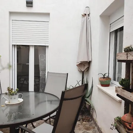 Casa Moriscos Con Parking Holiday home
