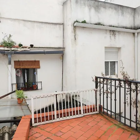 Casa Moriscos Con Parking Holiday home