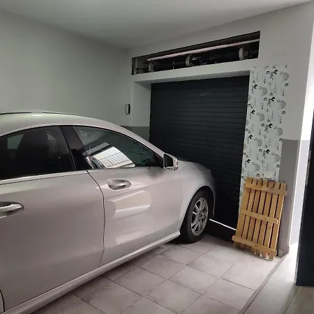 Casa Moriscos Con Parking Holiday home